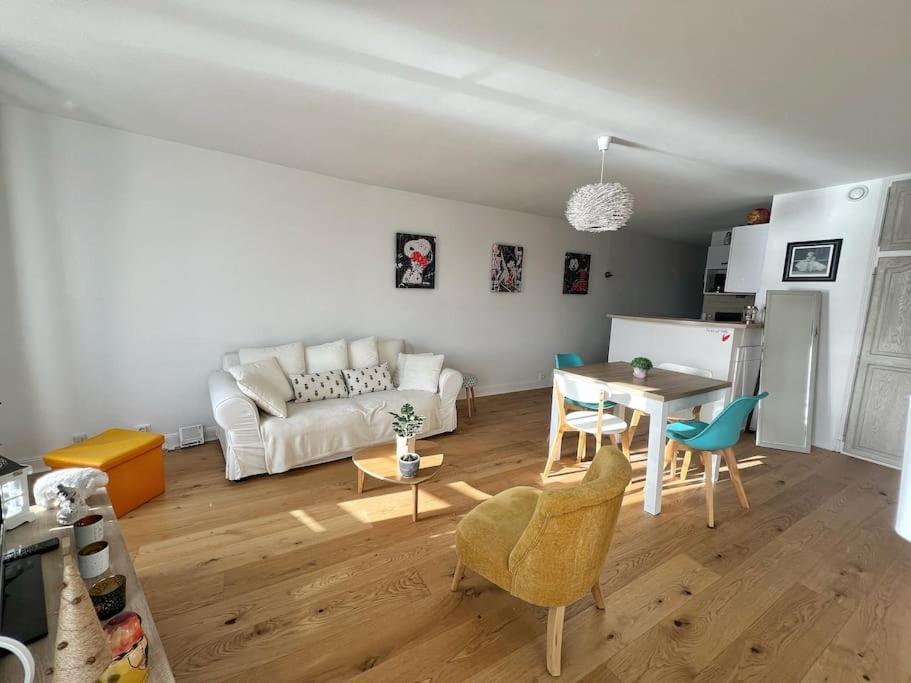 Le Bellevue - Vieux Port Lägenhet La Rochelle  Exteriör bild